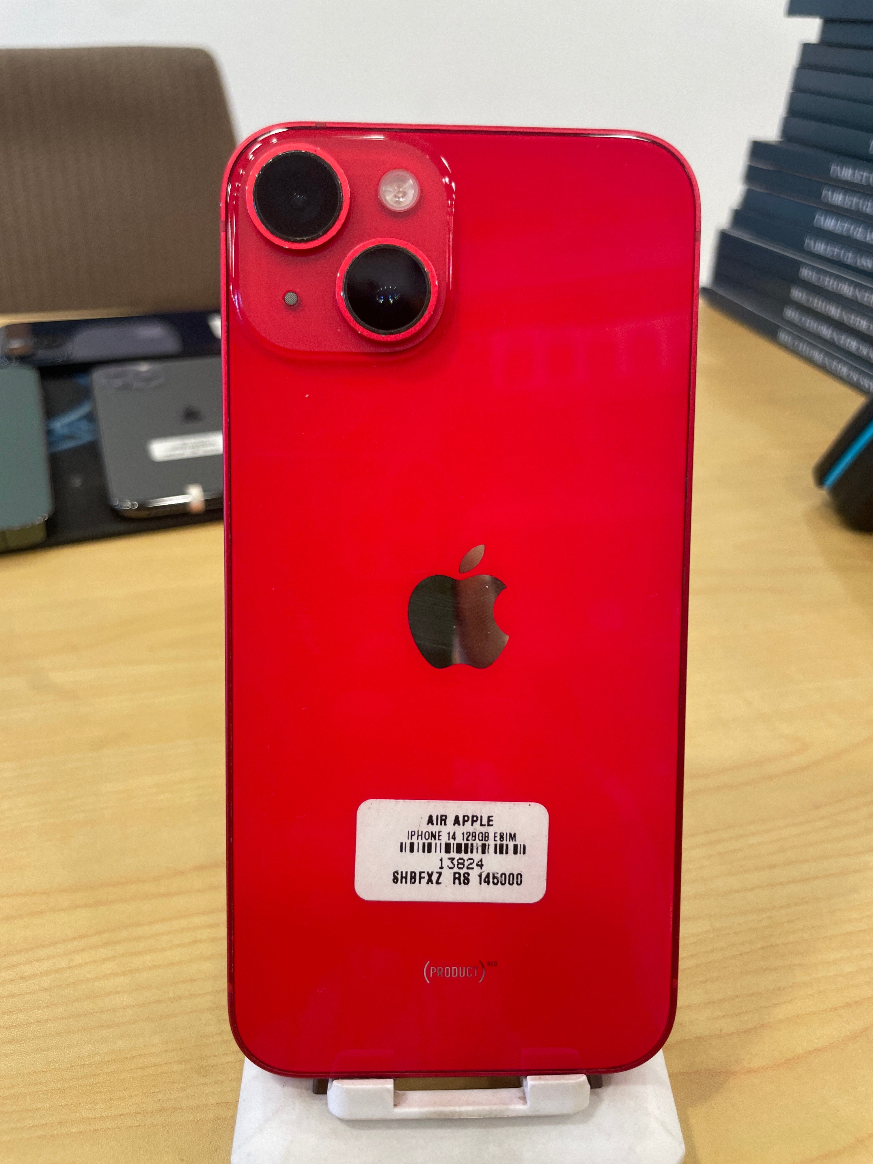 Pre-Owned iPhone 14 Red - 128GB