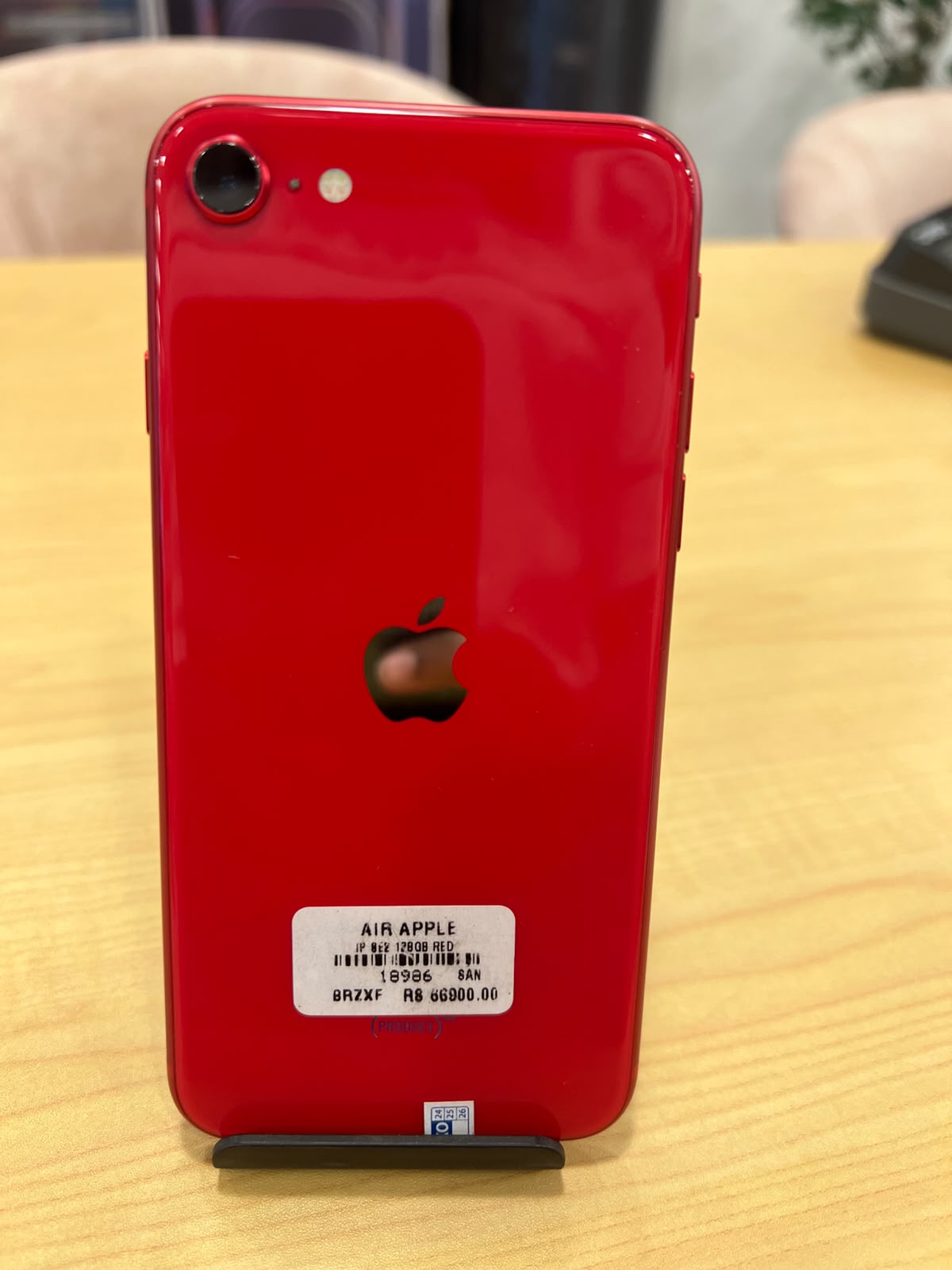 pre-owned iphone SE2 128GB red/ 356794117815710