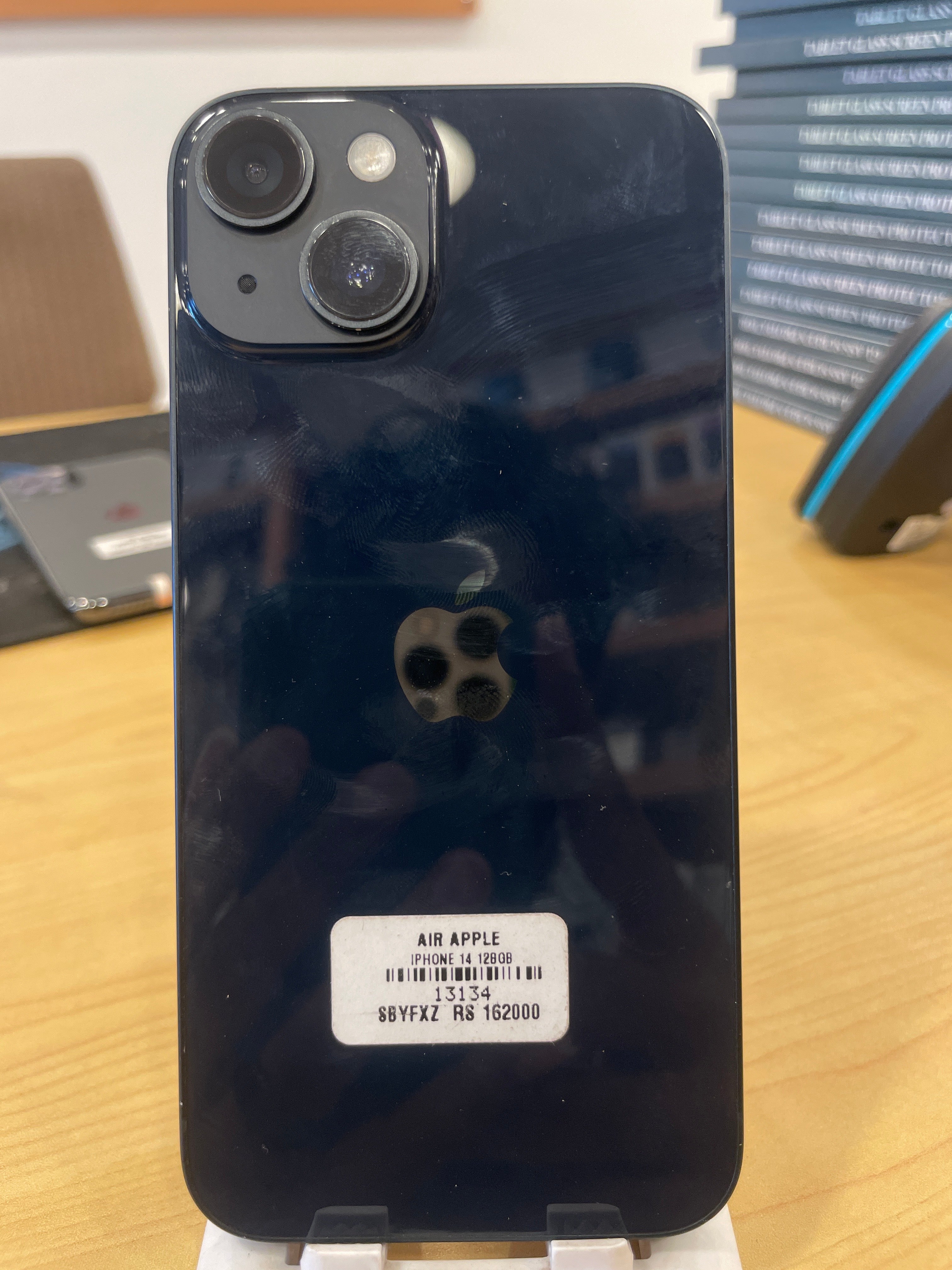 Pre-Owned iPhone 14 Black - 128GB