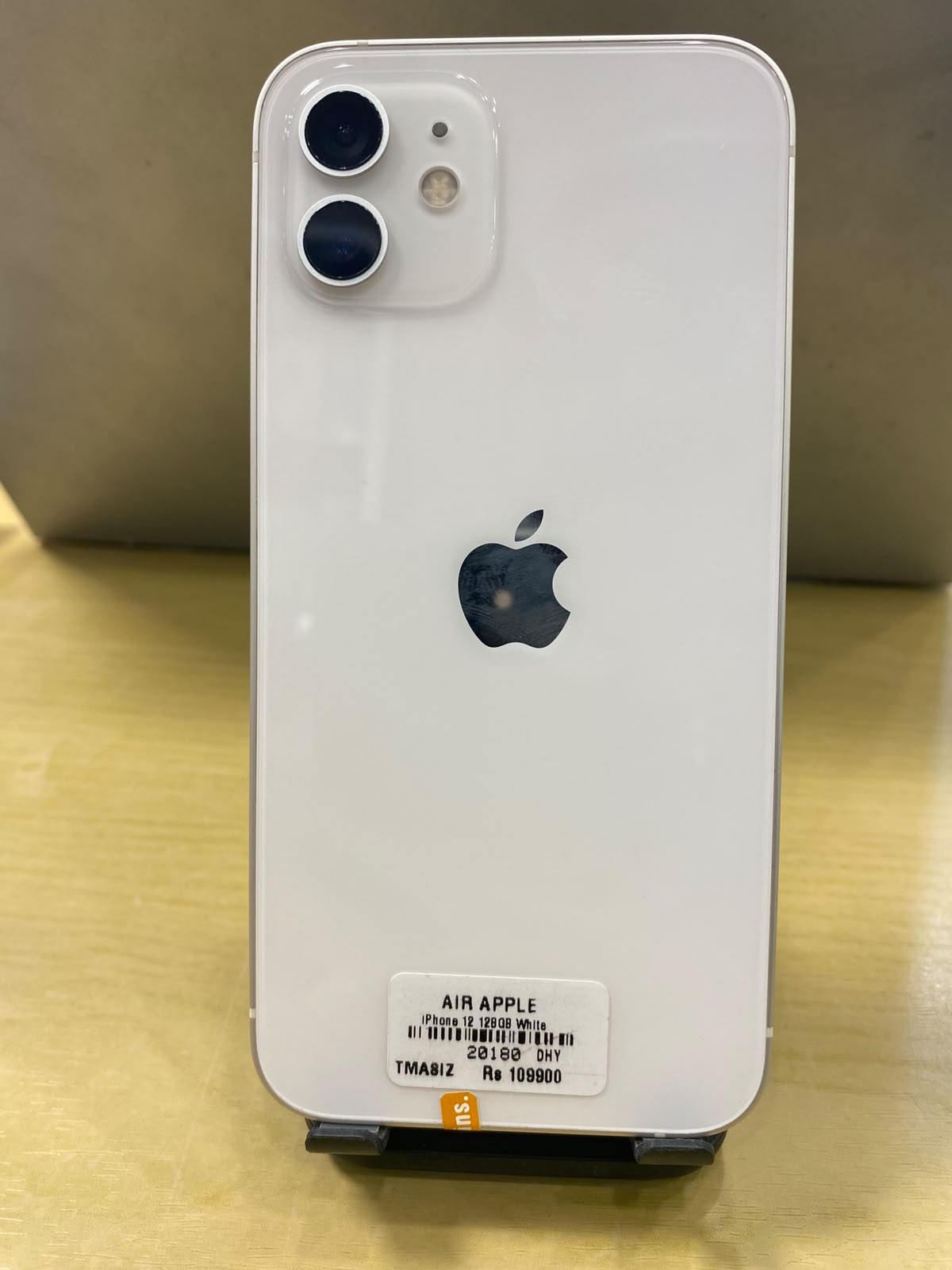 Pre-Owned iPhone 12 128GB White / 353053119115667