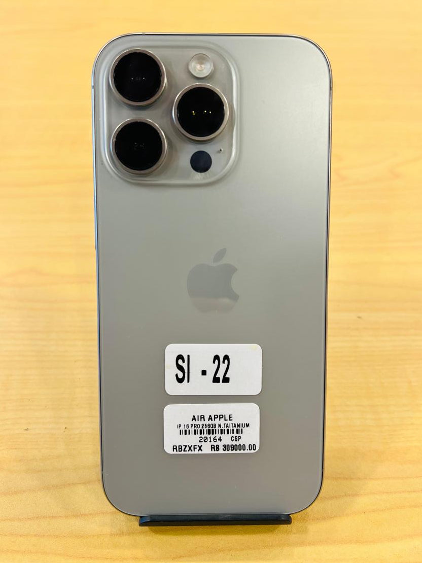 Pre Owned iPhone 16 pro 256GB Natural Taitanium/358309631903419