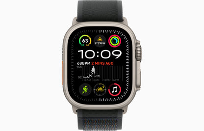 Apple Watch Ultra 2 Natural Titanium Case Trail Loop